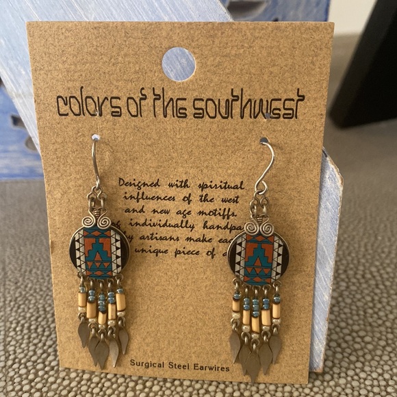 Colors of the Southwest Dangle Earrings - Picture 4 of 5
